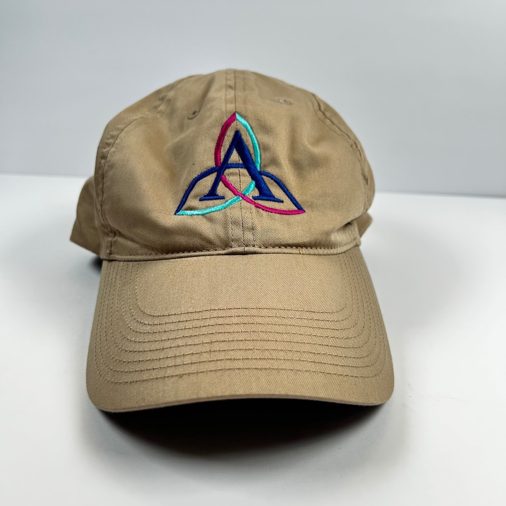 Nike Adult Unisex Golf Misc Hat Cap Tan with Embroidered Celtic Knot New